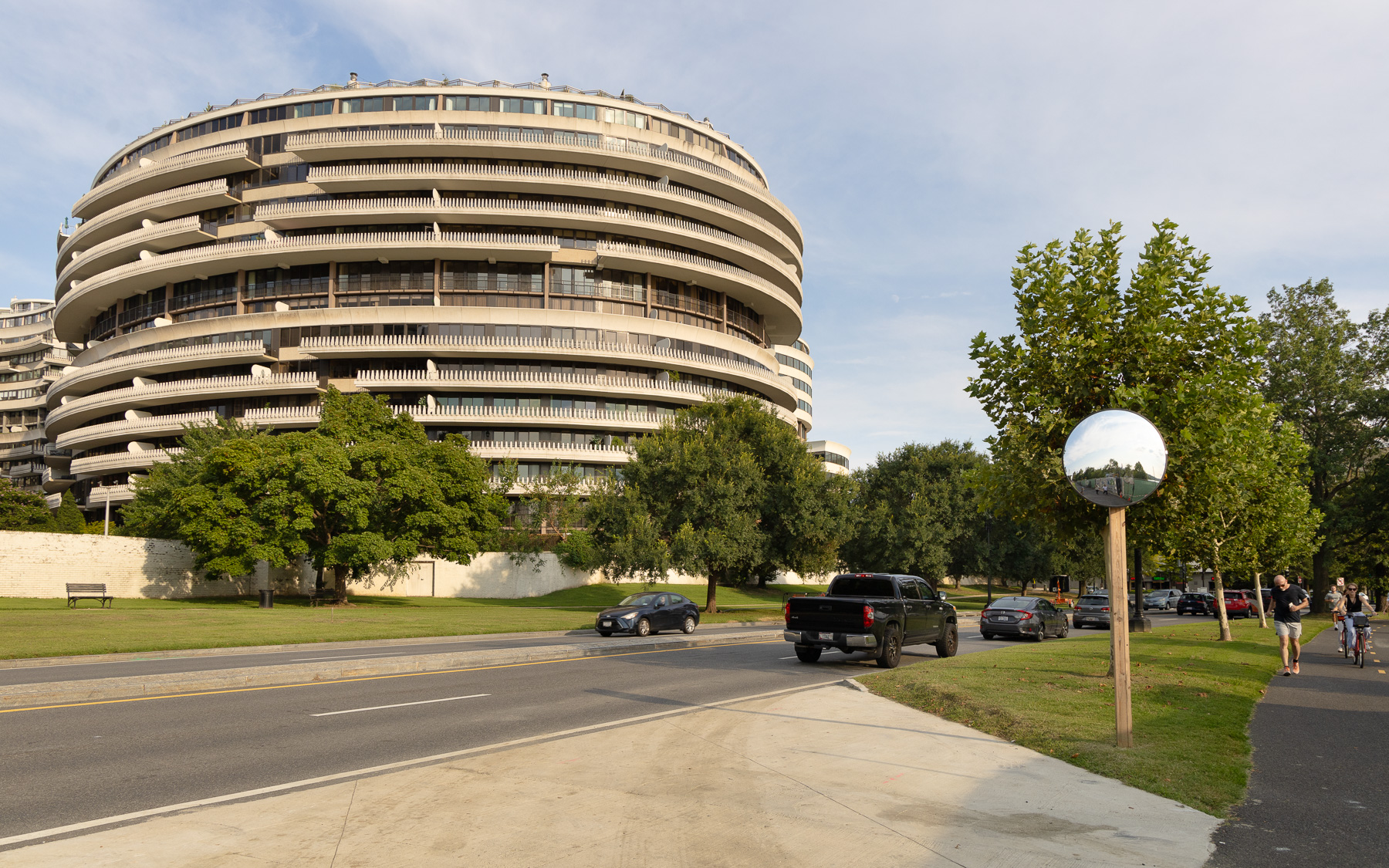 Watergate buildings